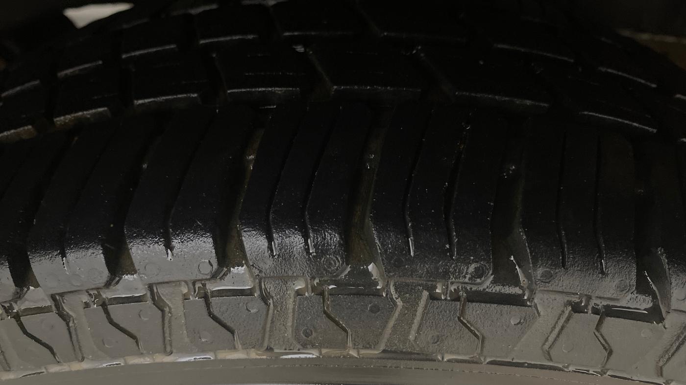 2012 Chevrolet Spark LT 1.0, Petrol, Manual, 82,041 km, Left Rear Tyre Tread