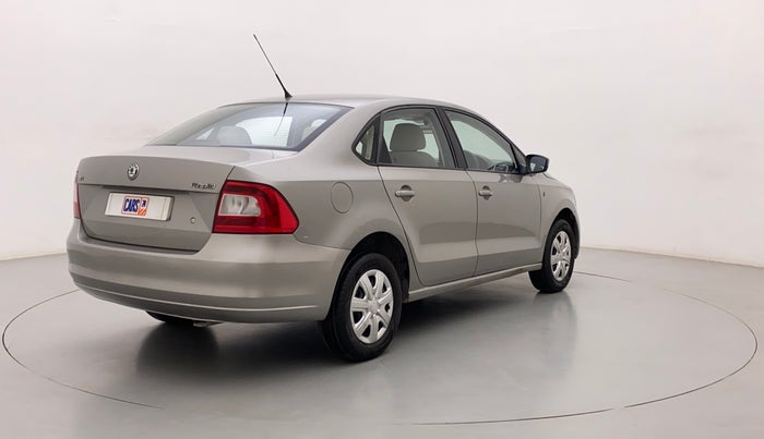 2012 Skoda Rapid AMBITION 1.6 MPI MT PLUS, Petrol, Manual, 56,370 km, Right Back Diagonal