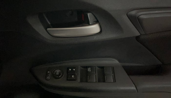 2021 Honda WR-V 1.5L I-DTEC SV MT, Diesel, Manual, 68,250 km, Driver Side Door Panels Control