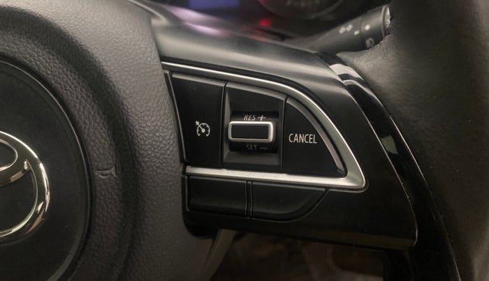 2025 Toyota Glanza V AMT, Petrol, Automatic, 8,878 km, Adaptive Cruise Control