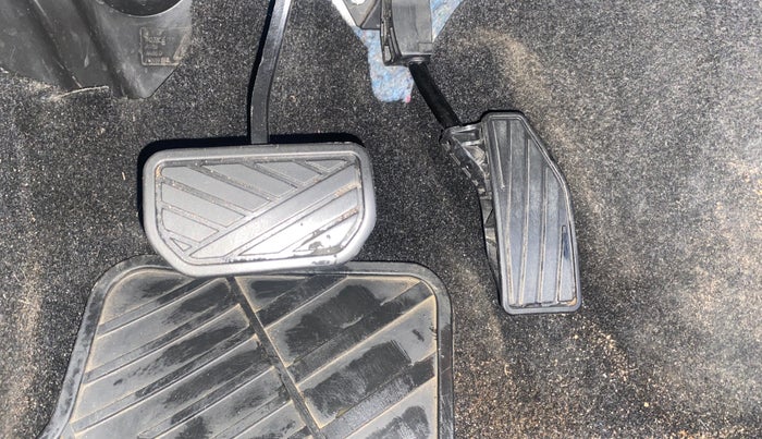 2025 Toyota Glanza V AMT, Petrol, Automatic, 8,878 km, Pedals