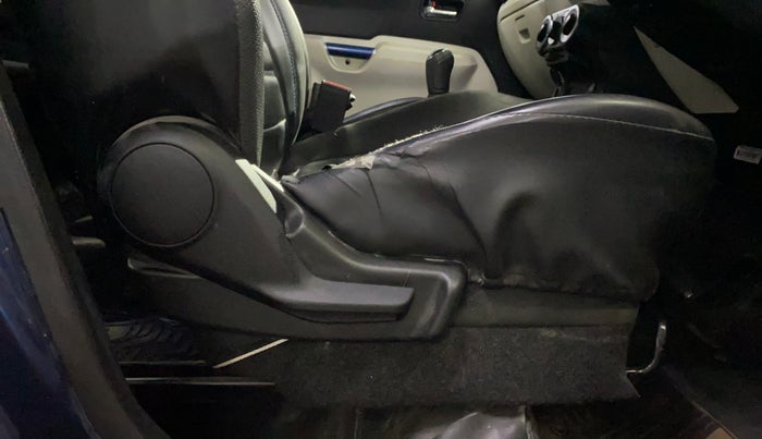 2025 Maruti IGNIS ZETA 1.2, Petrol, Manual, 22,184 km, Driver Side Adjustment Panel