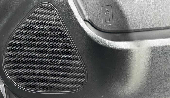 2022 Maruti Vitara Brezza LXI, Petrol, Manual, 8,195 km, Speaker