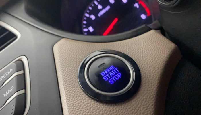 2018 Hyundai Elite i20 ASTA 1.2 (O), Petrol, Manual, 72,592 km, Keyless Start/ Stop Button