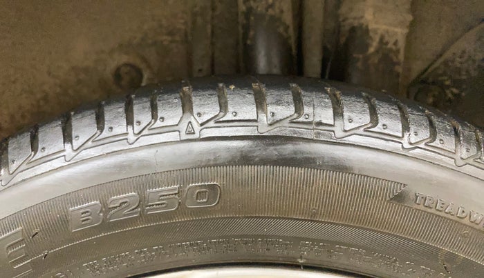 2018 Hyundai Elite i20 ASTA 1.2 (O), Petrol, Manual, 72,592 km, Left Rear Tyre Tread