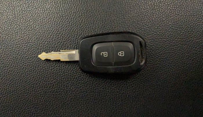 2020 Renault Kwid RXT 1.0 (O), Petrol, Manual, 12,097 km, Key Close Up