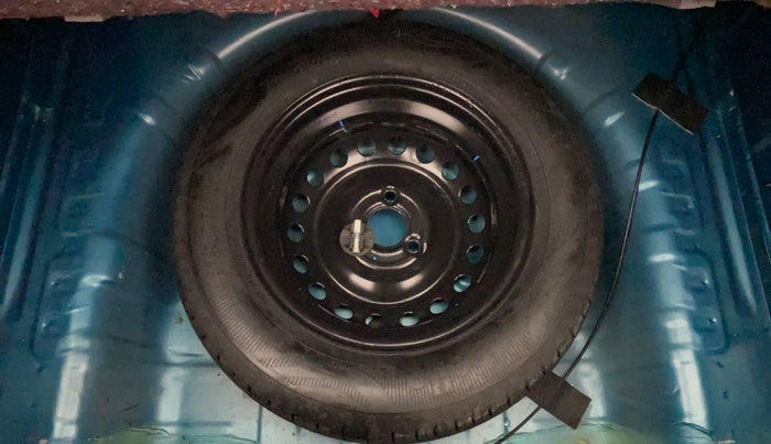 2020 Renault Kwid RXT 1.0 (O), Petrol, Manual, 12,097 km, Spare Tyre