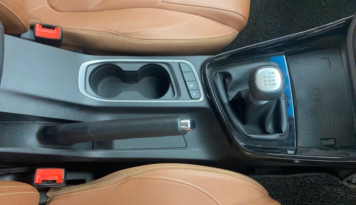 2021 MG HECTOR PLUS SELECT 2.0 DIESEL TURBO MT 7-STR, Diesel, Manual, 41,746 km, Gear Lever