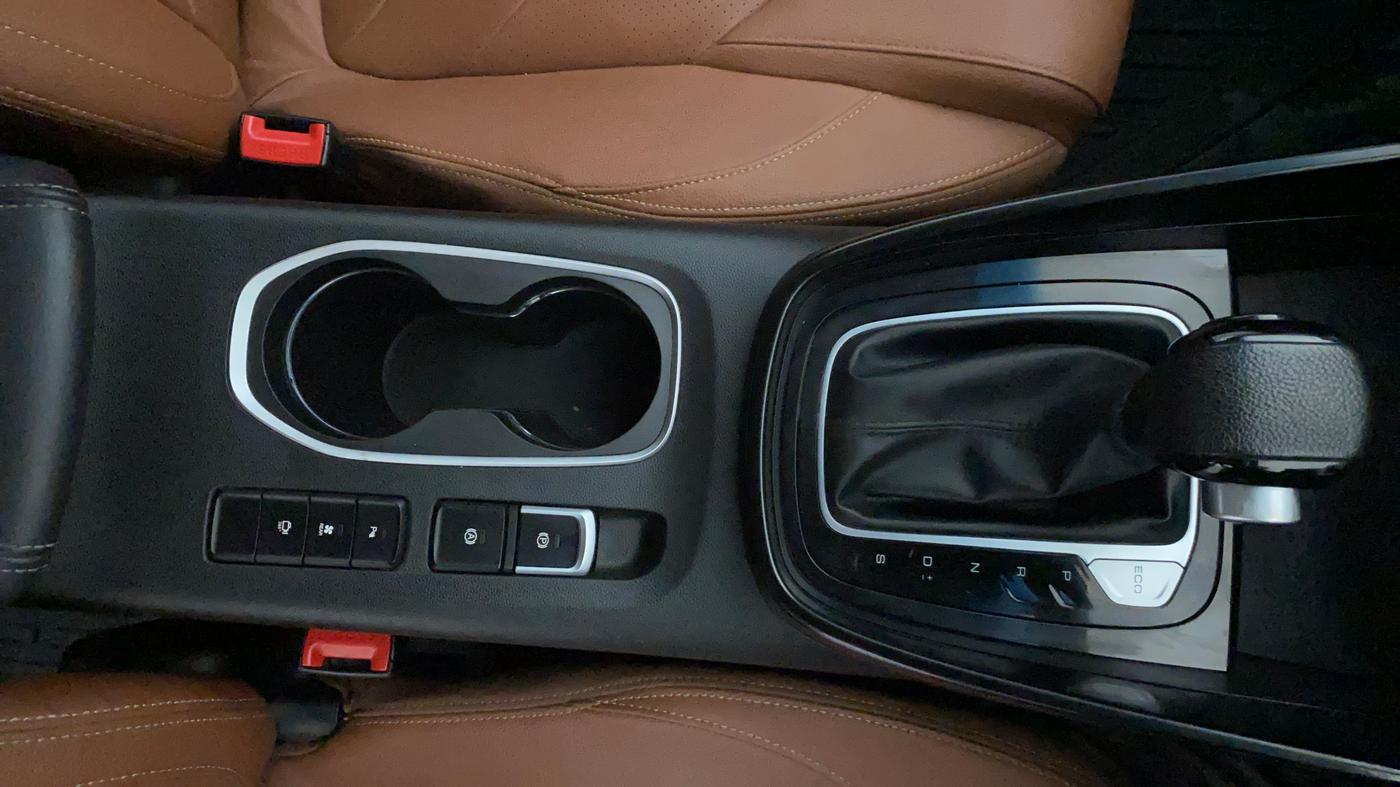 2022 MG HECTOR PLUS Sharp Pro 1.5 Turbo Petrol CVT 6 STR, Petrol, Automatic, 26,350 km, Gear Lever