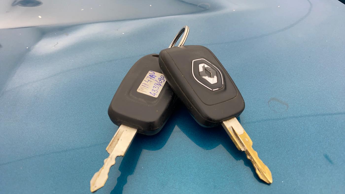 2020 Renault Kwid RXT 1.0 AMT (O), Petrol, Automatic, 69,484 km, Key Close Up