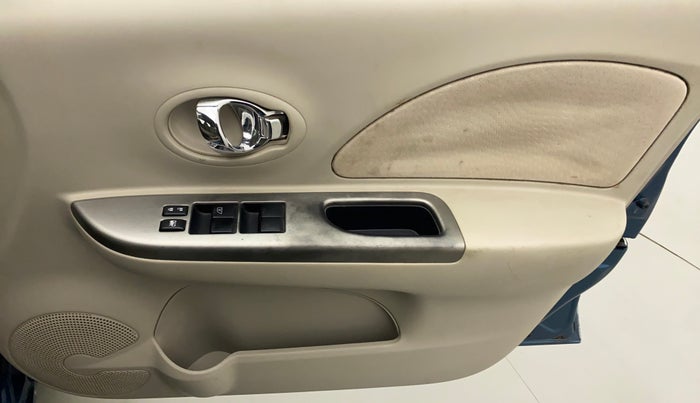 2014 Nissan Micra XV CVT, Petrol, Automatic, 31,091 km, Driver Side Door Panels Control