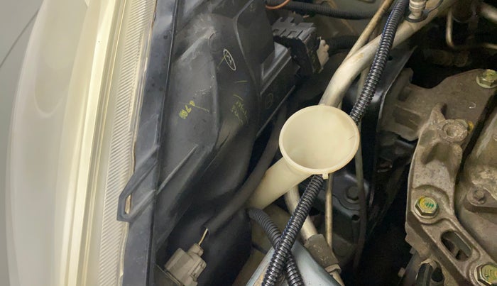 2014 Nissan Micra XV CVT, Petrol, Automatic, 31,091 km, Front windshield - Wiper bottle cap missing