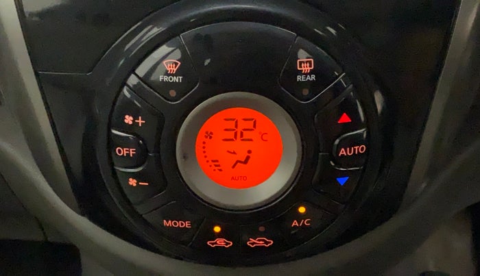 2014 Nissan Micra XV CVT, Petrol, Automatic, 31,091 km, Automatic Climate Control