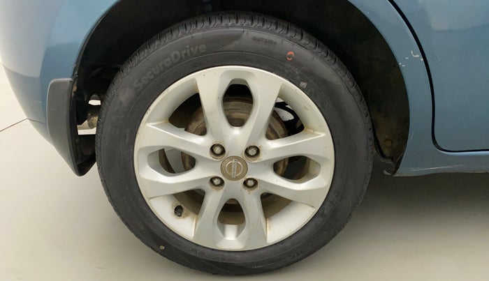 2014 Nissan Micra XV CVT, Petrol, Automatic, 31,091 km, Right Rear Wheel