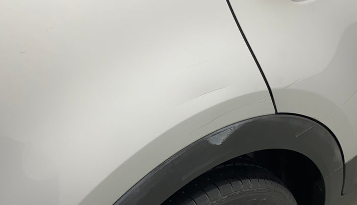 2015 Hyundai Creta SX PLUS 1.6 PETROL, Petrol, Manual, 56,906 km, Right quarter panel - Minor scratches