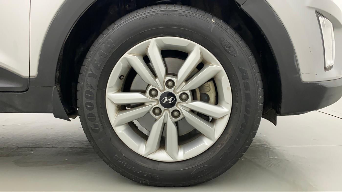2015 Hyundai Creta SX PLUS 1.6 PETROL, Petrol, Manual, 56,906 km, Right Front Wheel