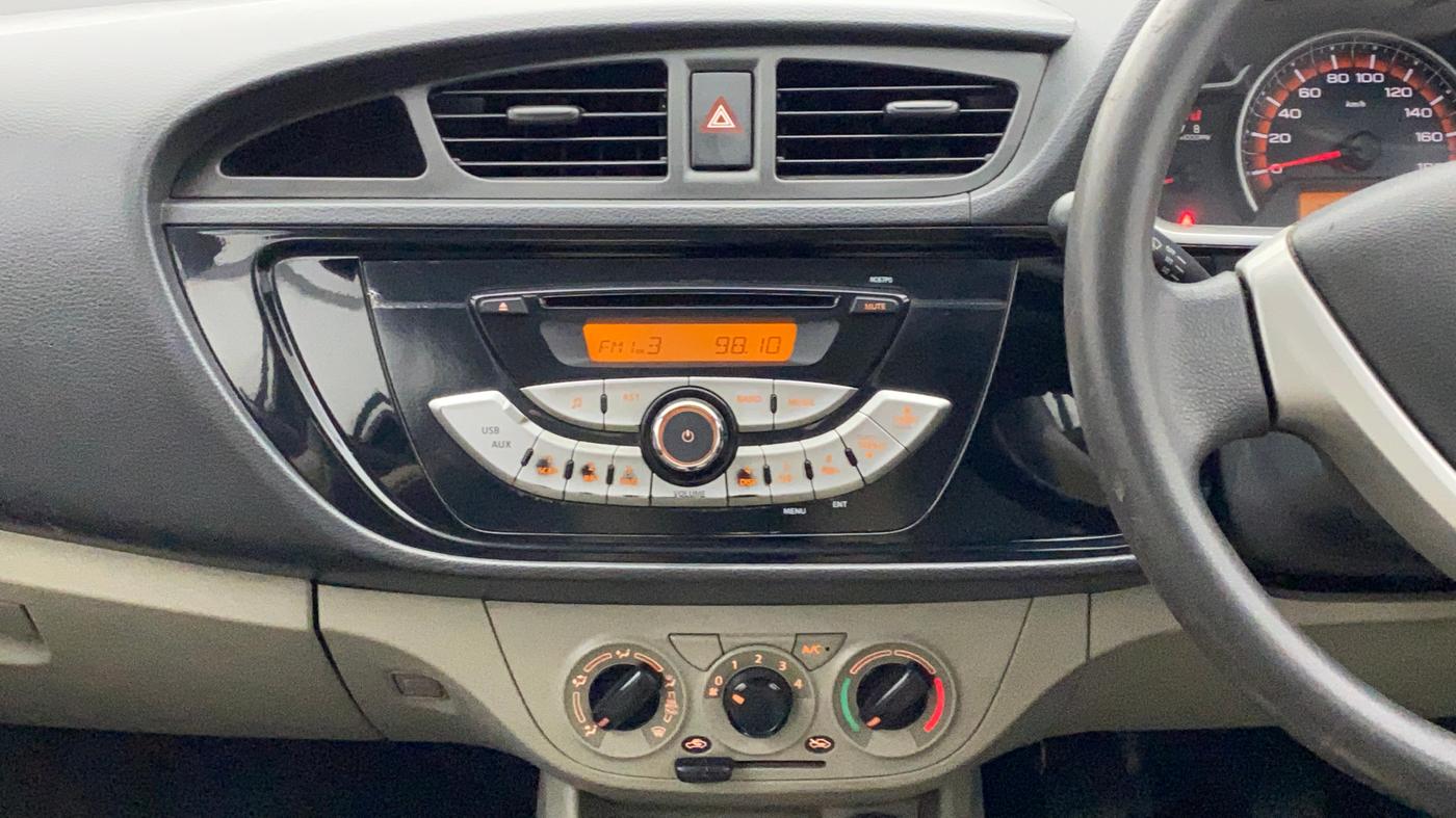2016 Maruti Alto K10 VXI P, Petrol, Manual, 27,389 km, Air Conditioner