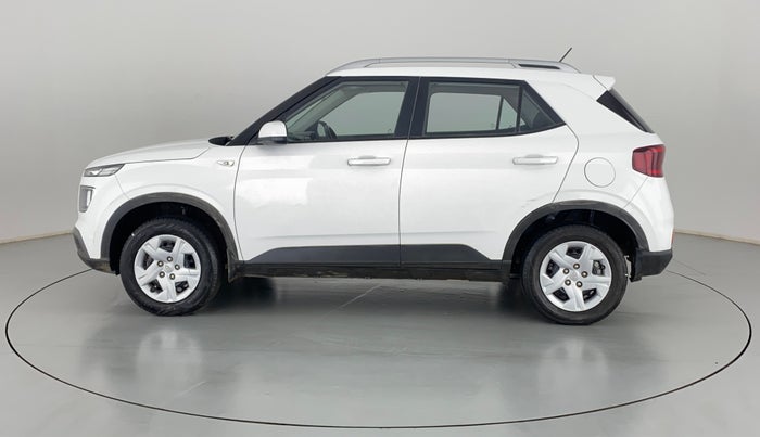 2020 Hyundai VENUE S MT 1.2 KAPPA, CNG, Manual, 70,448 km, Left Side
