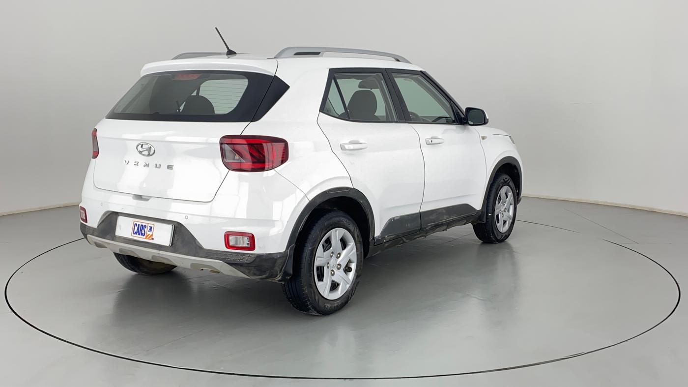 2020 Hyundai VENUE S MT 1.2 KAPPA, CNG, Manual, 70,448 km, Right Back Diagonal