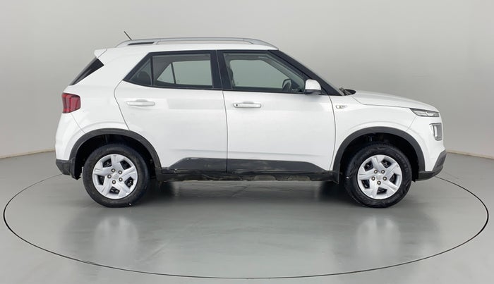 2020 Hyundai VENUE S MT 1.2 KAPPA, CNG, Manual, 70,448 km, Right Side View