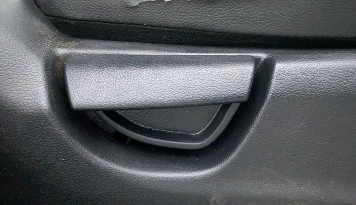 2020 Hyundai NEW SANTRO SPORTZ CNG, CNG, Manual, 93,021 km, Driver Side Adjustment Panel