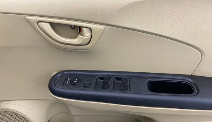 2017 Honda Amaze 1.2L I-VTEC S, Petrol, Manual, 64,204 km, Driver Side Door Panels Control