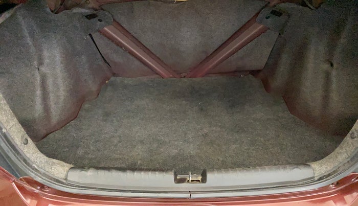 2017 Honda Amaze 1.2L I-VTEC S, Petrol, Manual, 64,204 km, Boot Inside