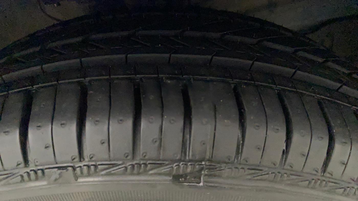 2020 Maruti S PRESSO VXI CNG, CNG, Manual, 37,608 km, Left Front Tyre Tread