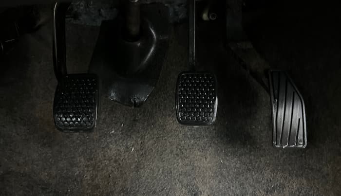2017 Maruti Alto 800 VXI, Petrol, Manual, 32,343 km, Pedals