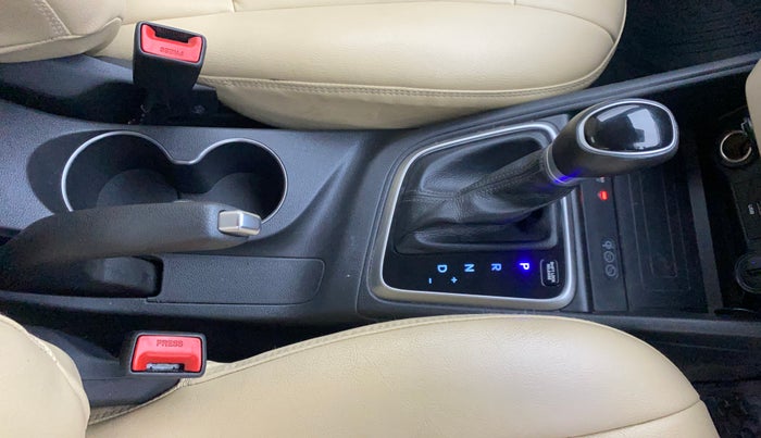 2020 Hyundai Verna SX 1.5 VTVT IVT, Petrol, Automatic, 41,237 km, Gear Lever