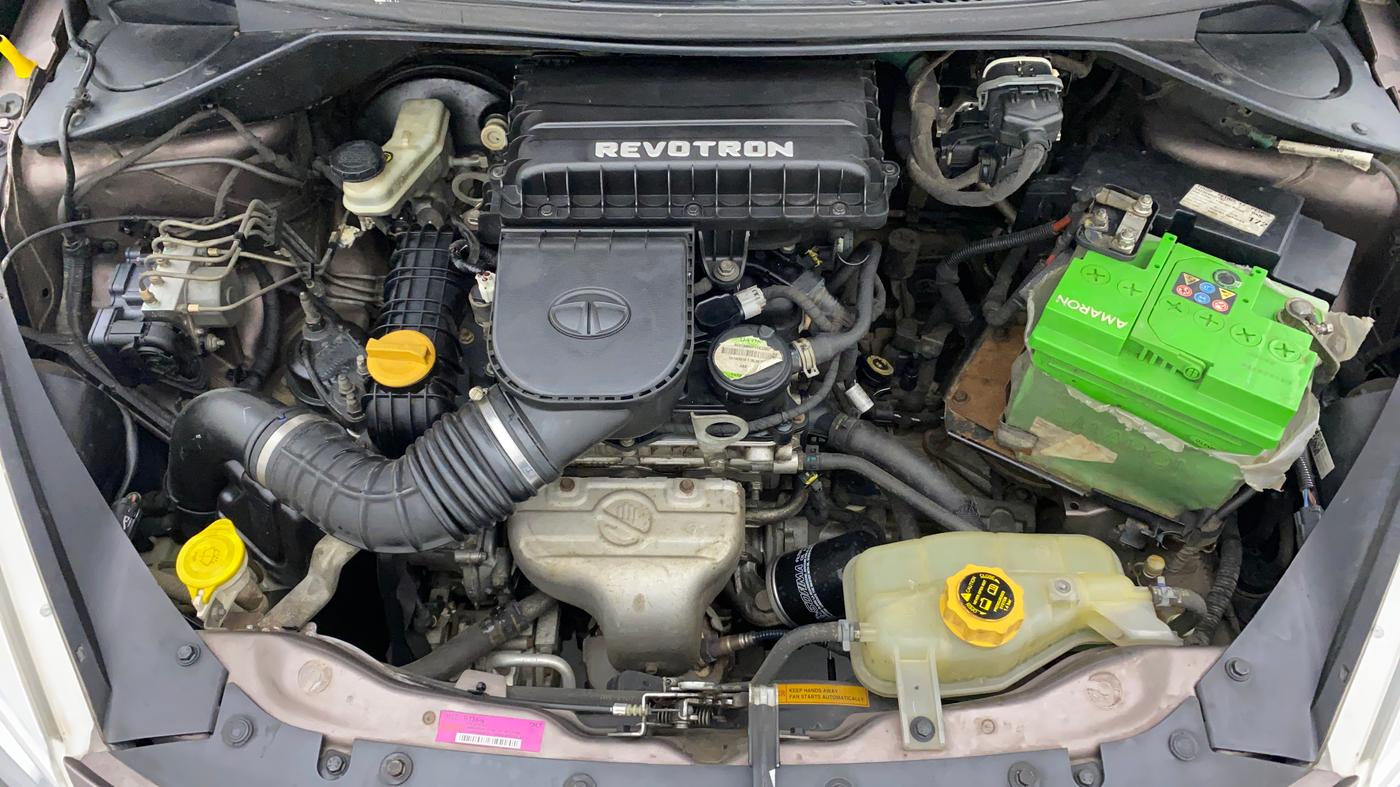 2016 Tata Tiago XZ PETROL, Petrol, Manual, 86,517 km, Open Bonet