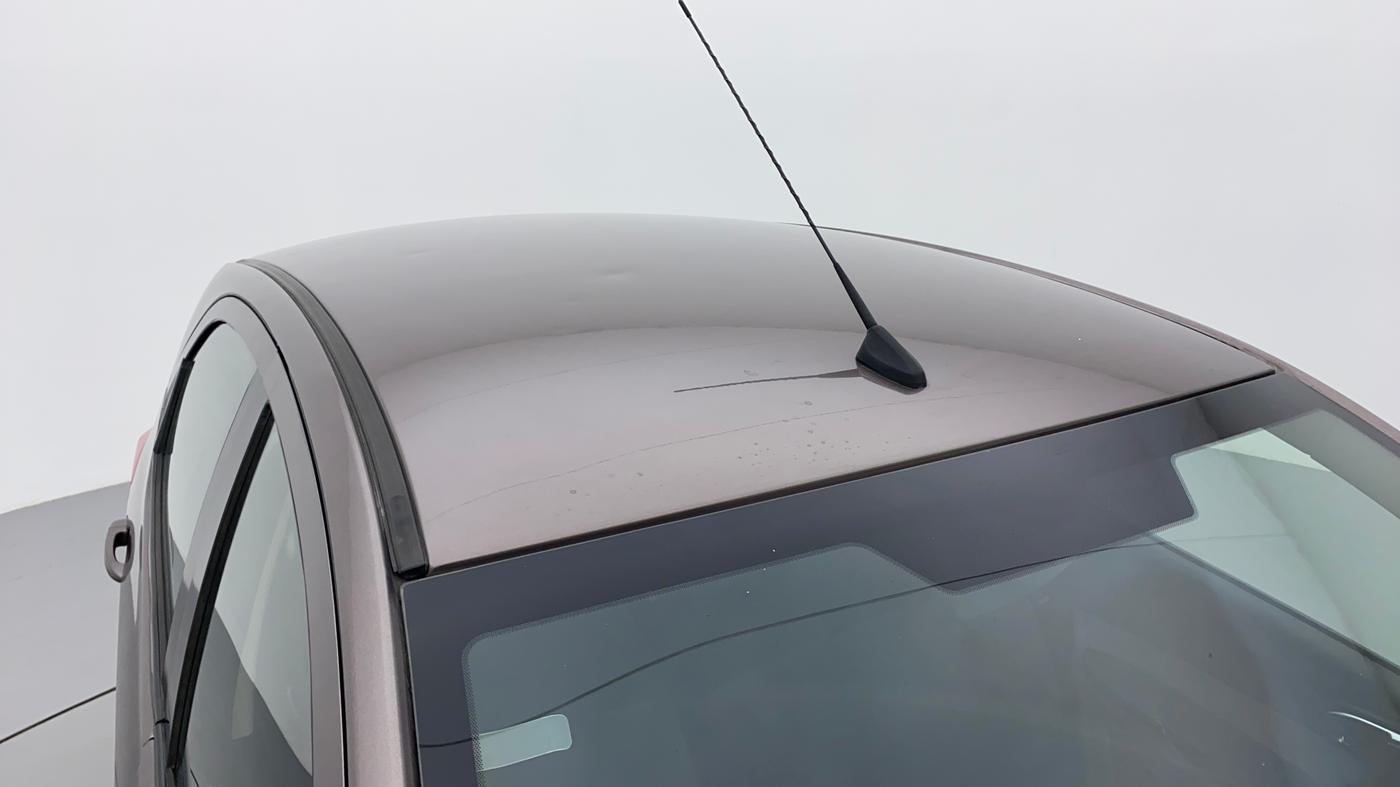 2016 Tata Tiago XZ PETROL, Petrol, Manual, 86,517 km, Roof