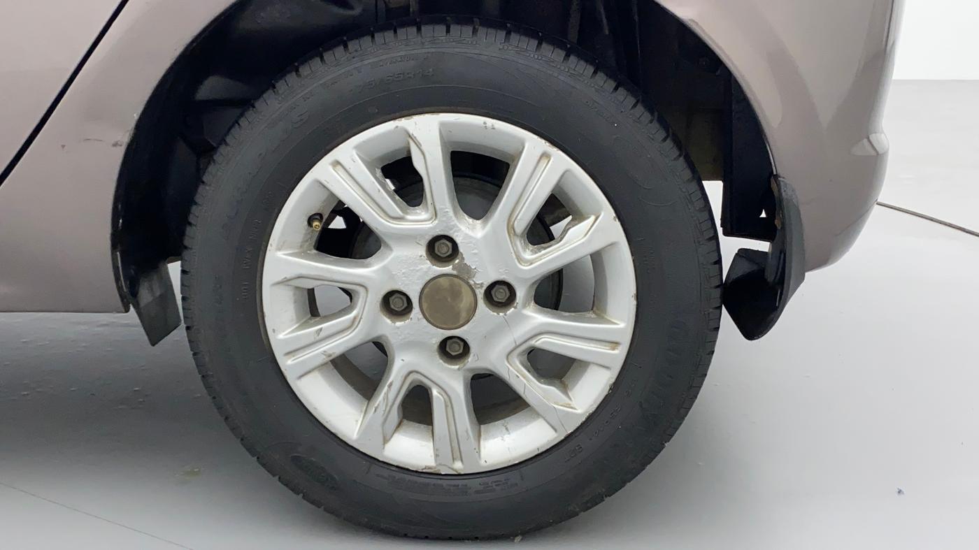 2016 Tata Tiago XZ PETROL, Petrol, Manual, 86,517 km, Left Rear Wheel