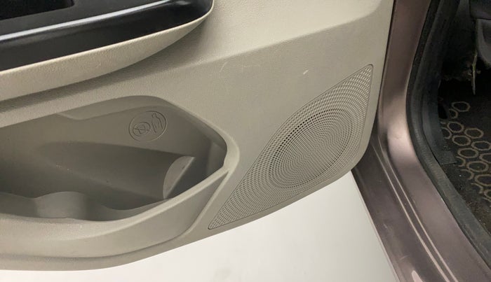2016 Tata Tiago XZ PETROL, Petrol, Manual, 86,517 km, Infotainment system - Rear speakers missing / not working