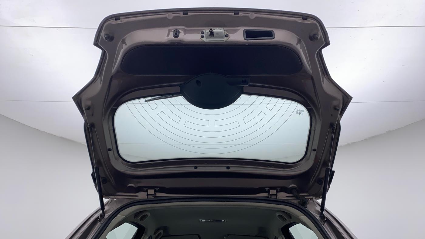 2016 Tata Tiago XZ PETROL, Petrol, Manual, 86,517 km, Boot Door Open