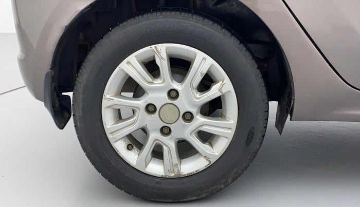 2016 Tata Tiago XZ PETROL, Petrol, Manual, 86,517 km, Right Rear Wheel