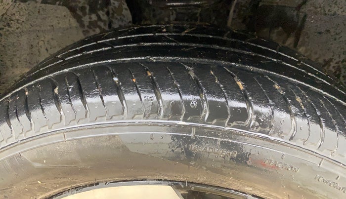 2021 Nissan MAGNITE XV PREMIUM, Petrol, Manual, 18,857 km, Right Front Tyre Tread