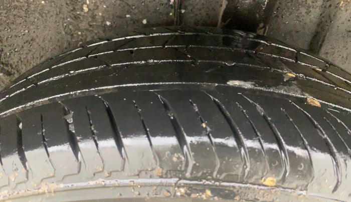 2021 Nissan MAGNITE XV PREMIUM, Petrol, Manual, 18,857 km, Left Rear Tyre Tread