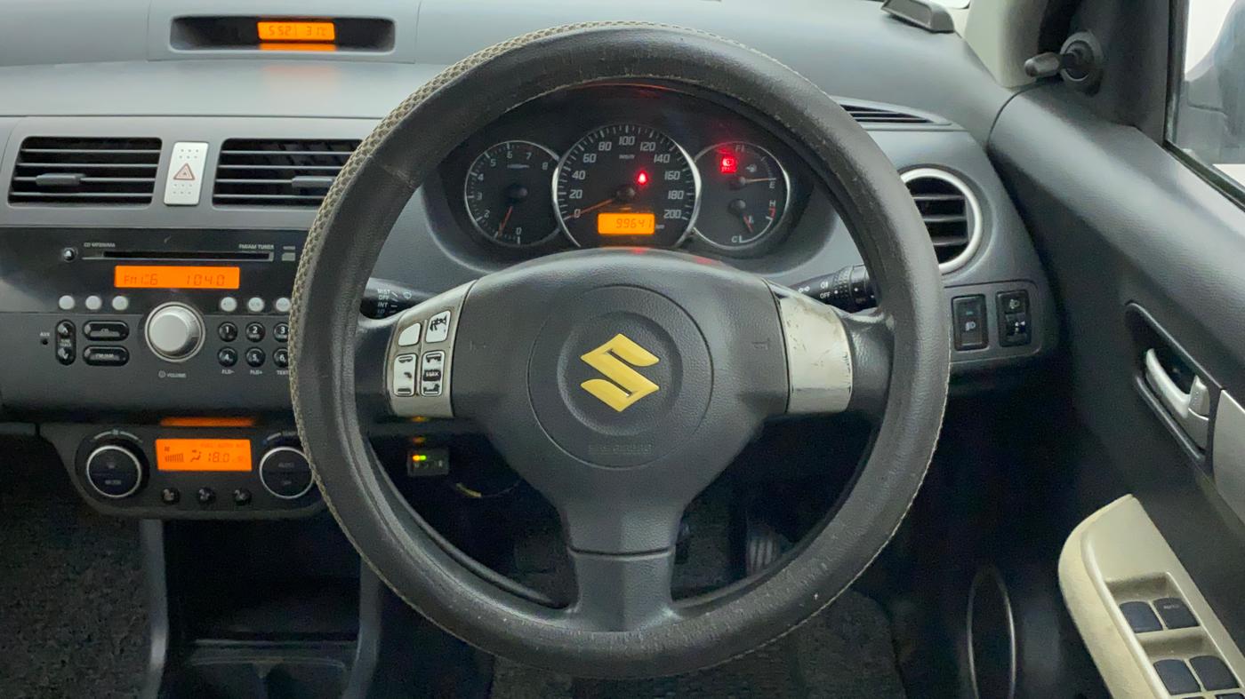 2012 Maruti Swift Dzire ZXI, CNG, Manual, 99,641 km, Steering Wheel Close Up