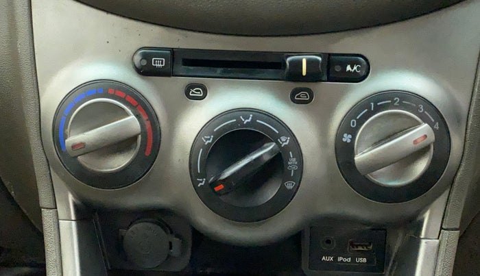 2012 Hyundai i10 SPORTZ 1.2, Petrol, Manual, 51,210 km, AC Unit - Directional switch has minor damage