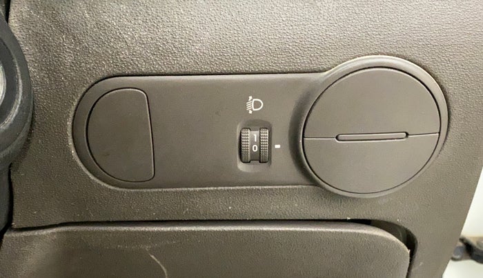 2012 Hyundai i10 SPORTZ 1.2, Petrol, Manual, 51,210 km, Dashboard - Headlight height adjustment not working