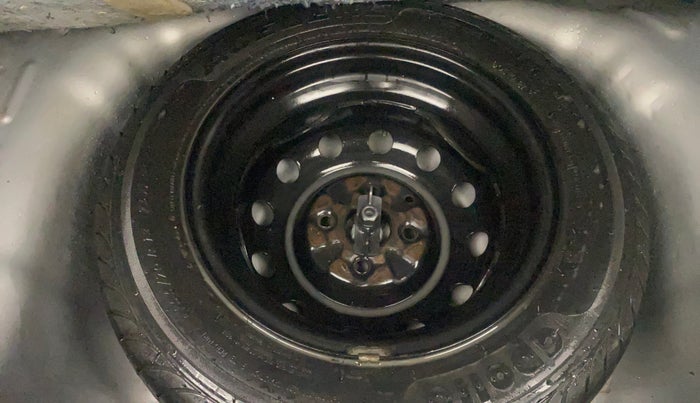 2014 Hyundai Eon MAGNA +, Petrol, Manual, 40,419 km, Spare Tyre