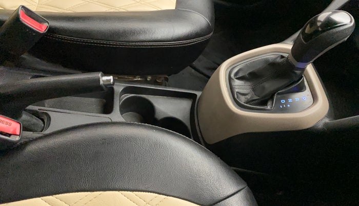2014 Hyundai Grand i10 ASTA AT 1.2 KAPPA VTVT, Petrol, Automatic, 79,973 km, Gear Lever