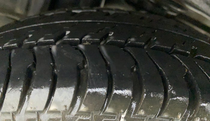 2018 Maruti Alto K10 VXI, Petrol, Manual, 36,526 km, Left Rear Tyre Tread