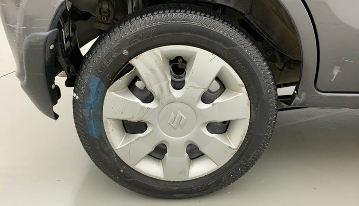 2018 Maruti Alto K10 VXI, Petrol, Manual, 36,526 km, Right Rear Wheel
