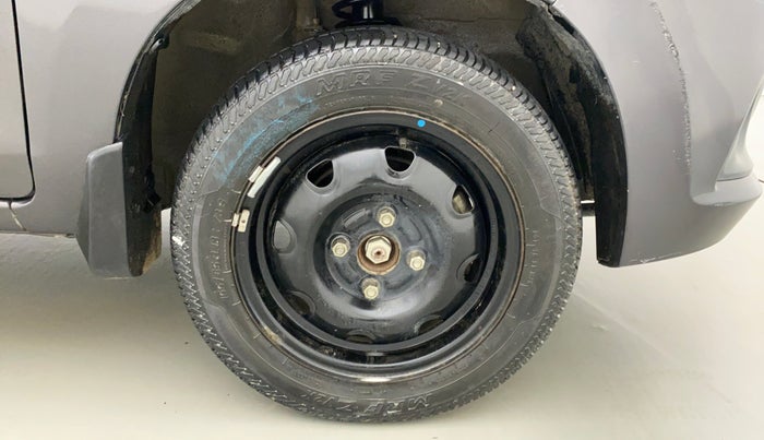 2018 Maruti Alto K10 VXI, Petrol, Manual, 36,526 km, Right Front Wheel