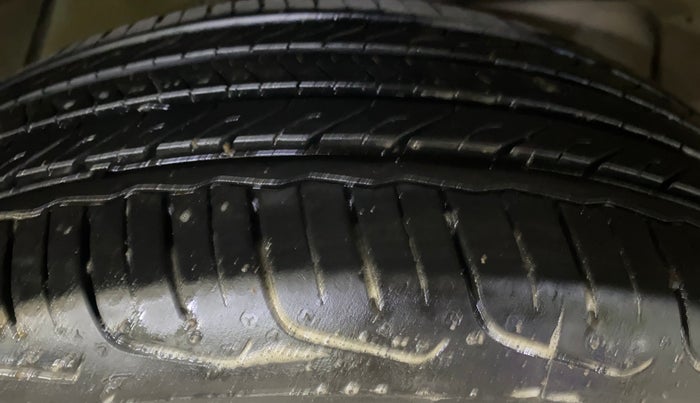 2025 Tata NEXON SMART PLUS S 1.2 REVOTRON, Petrol, Manual, 6,428 km, Right Front Tyre Tread