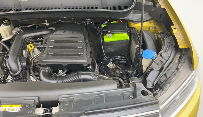 2021 Volkswagen TAIGUN TOPLINE 1.0 TSI AT, Petrol, Automatic, 41,708 km, Engine View - Left