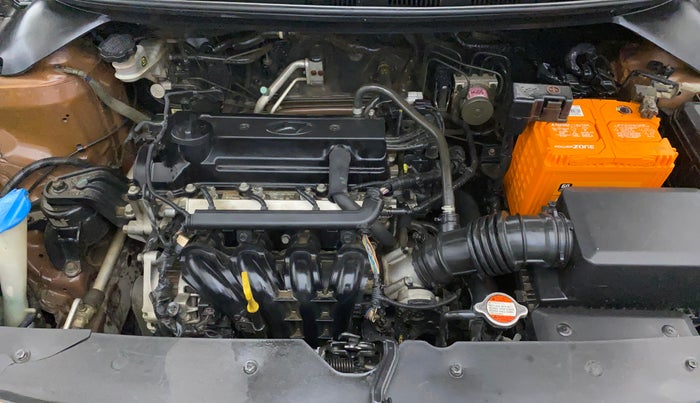 2015 Hyundai i20 Active 1.2 SX, Petrol, Manual, 99,915 km, Engine View