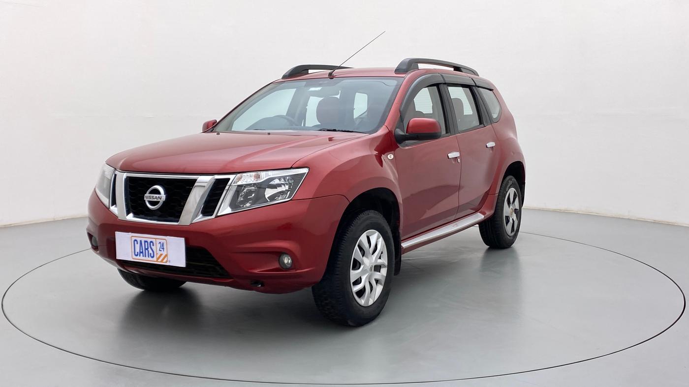 2015 Nissan Terrano XL P, Petrol, Manual, 66,809 km, Left Front Diagonal